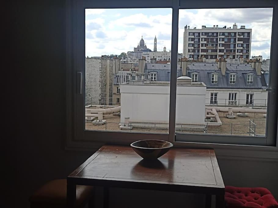 דירות פריז Vue Sur Le Sacre Coeur Montmartre מראה חיצוני תמונה